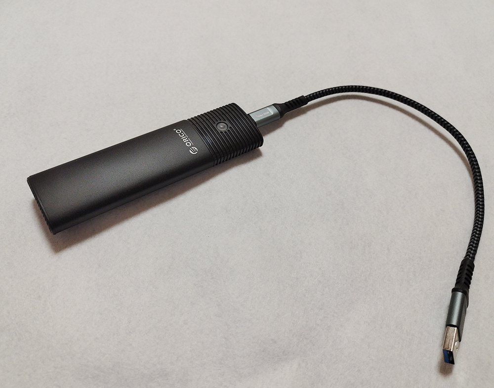 M.2 SSD 外付けケース(NVMe / SATA 両対応)USB3.2接続